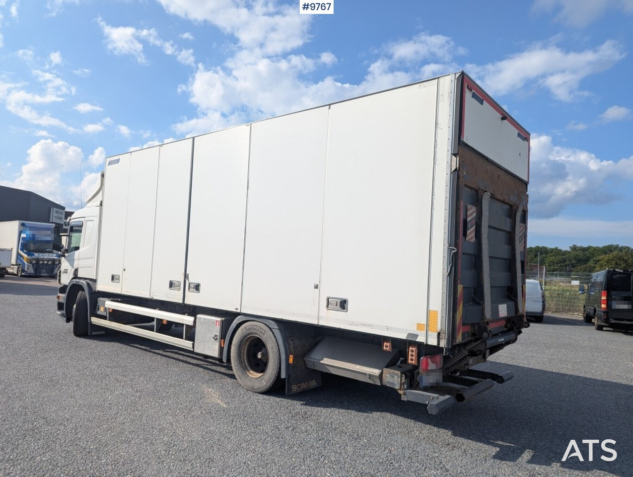 Box Truck Scania P320 4X2 with tail lift - Skapbil: bilde 3 Box Truck Scania P320 4X2 with tail lift - Skapbil: bilde 3