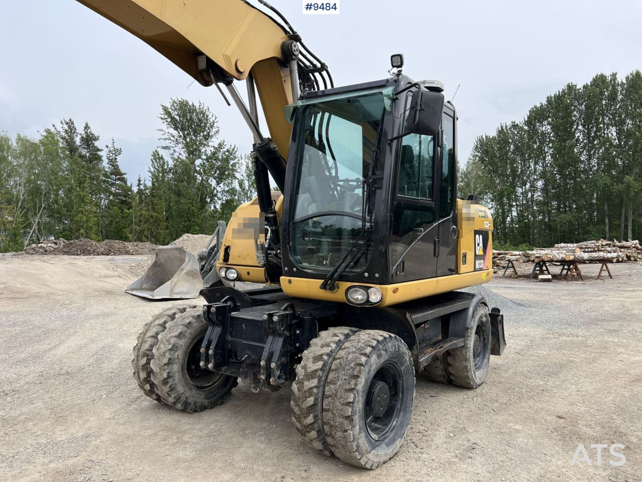 CAT M313D with tipping wagon and attachments (VIDEO) - Hjulgraver: bilde 4 CAT M313D with tipping wagon and attachments (VIDEO) - Hjulgraver: bilde 4