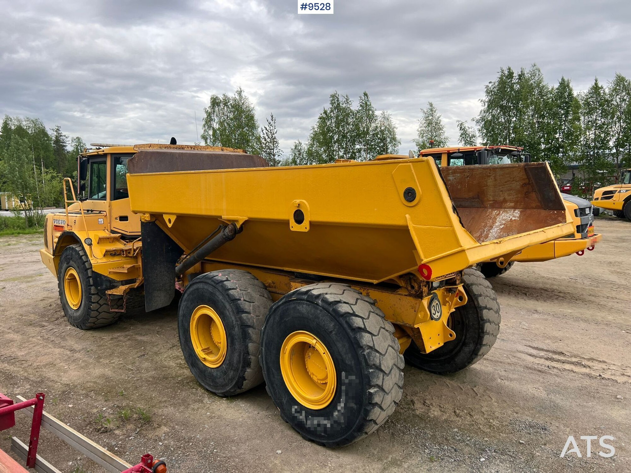 Dumper Volvo A25D 6X6 (SEE VIDEO) - Rammestyrt dumper: bilde 3 Dumper Volvo A25D 6X6 (SEE VIDEO) - Rammestyrt dumper: bilde 3