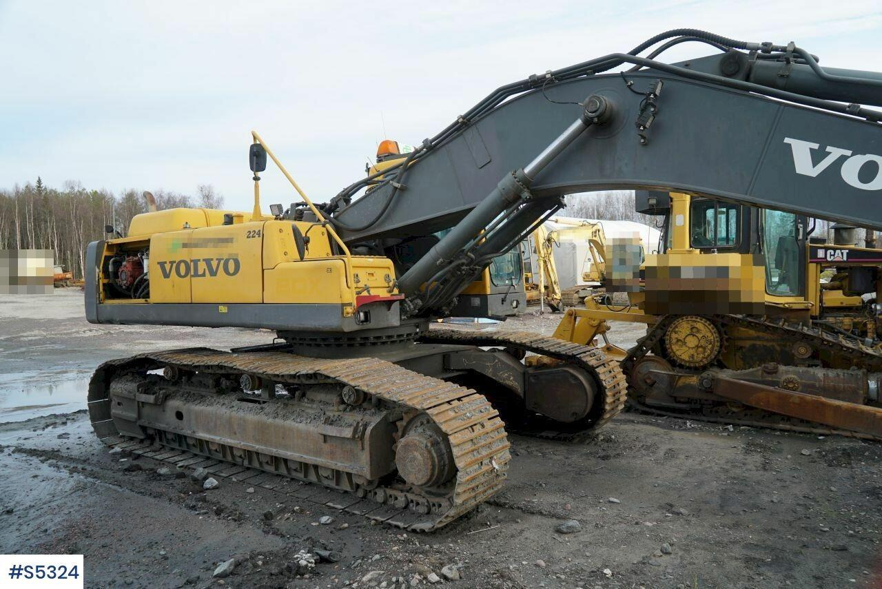EXCAVATOR Volvo EC460BLC  WITH BUCKET - Gravemaskin: bilde 2 EXCAVATOR Volvo EC460BLC  WITH BUCKET - Gravemaskin: bilde 2