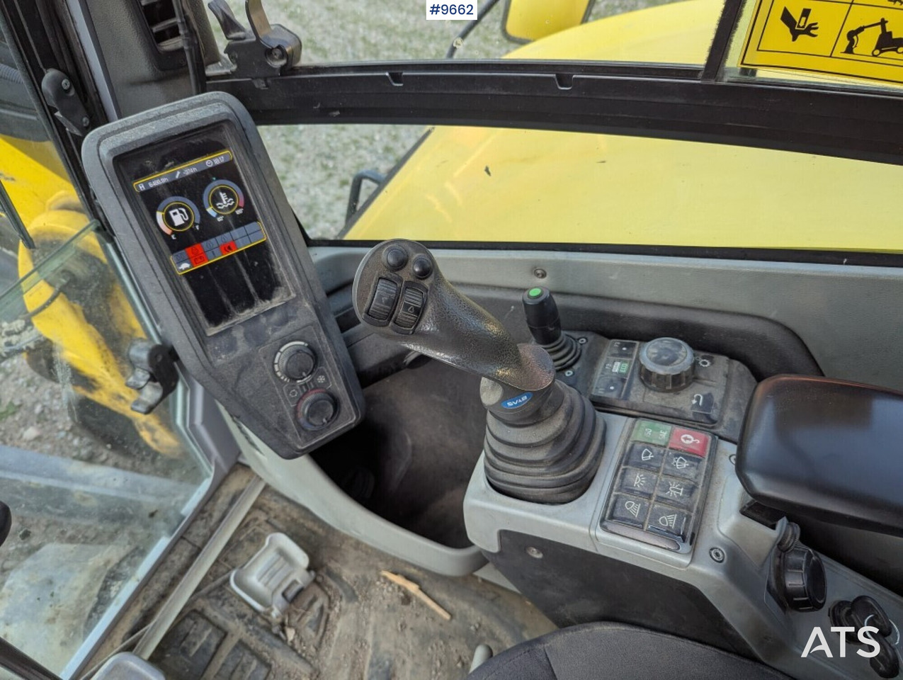 Beltegraver Excavator Wacker Neuson ET90, Tiltrotator, buckets (Video): bilde 11