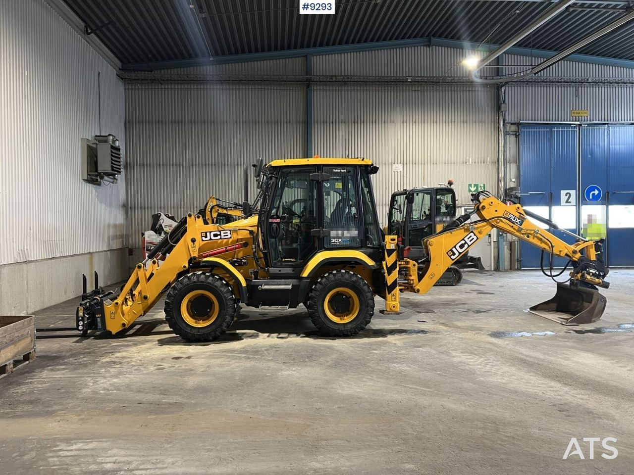 JCB 3CX Compact PRO Stage V Backhoe/Loader with only 1118 hours - Traktorgraver: bilde 1 JCB 3CX Compact PRO Stage V Backhoe/Loader with only 1118 hours - Traktorgraver: bilde 1