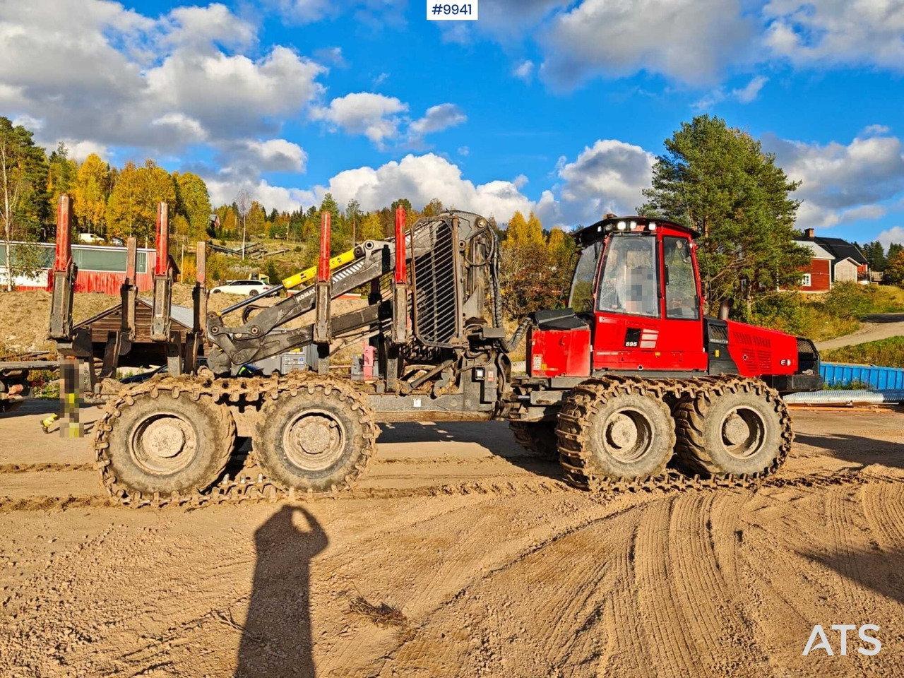 Komatsu 895 Forwarder (VIDEO) - Lassbærer: bilde 4 Komatsu 895 Forwarder (VIDEO) - Lassbærer: bilde 4