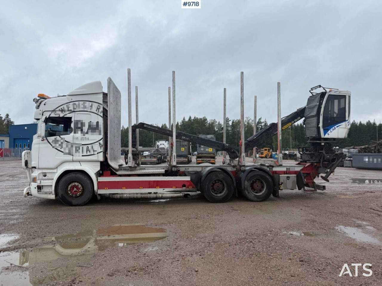 Log truck Scania R520 with crane - Tømmerbil, Kranbil: bilde 2 Log truck Scania R520 with crane - Tømmerbil, Kranbil: bilde 2