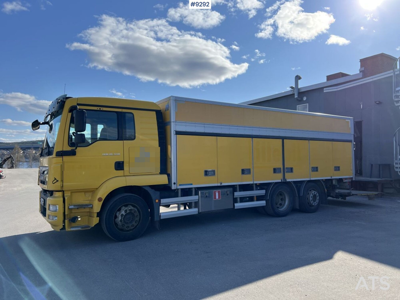 MAN TGM 26.340 6X2 Box truck - Skapbil: bilde 1 MAN TGM 26.340 6X2 Box truck - Skapbil: bilde 1