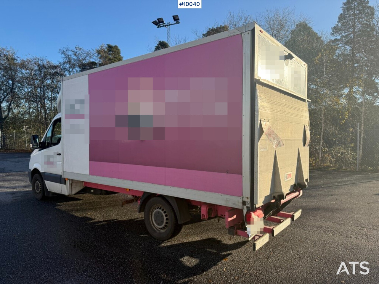 Mercedes Benz Sprinter with tail lift - Varebil med skap: bilde 3 Mercedes Benz Sprinter with tail lift - Varebil med skap: bilde 3