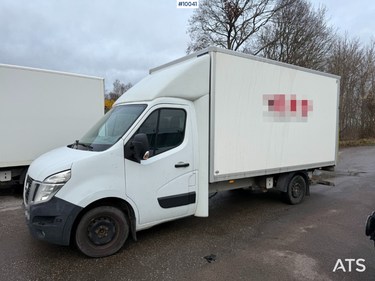 Nissan NV 400 with tail lift - Varebil med skap: bilde 4 Nissan NV 400 with tail lift - Varebil med skap: bilde 4