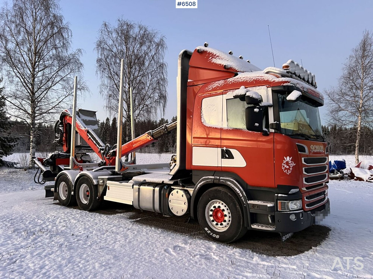 Scania R560 Timber Truck with crane - Tømmerbil: bilde 1 Scania R560 Timber Truck with crane - Tømmerbil: bilde 1