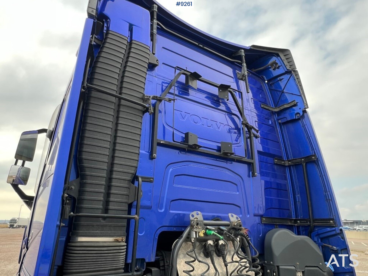 Trekkvogn Newly inspected tractor unit VOLVO FH 62 TT - VIDEO: bilde 17 Trekkvogn Newly inspected tractor unit VOLVO FH 62 TT - VIDEO: bilde 17