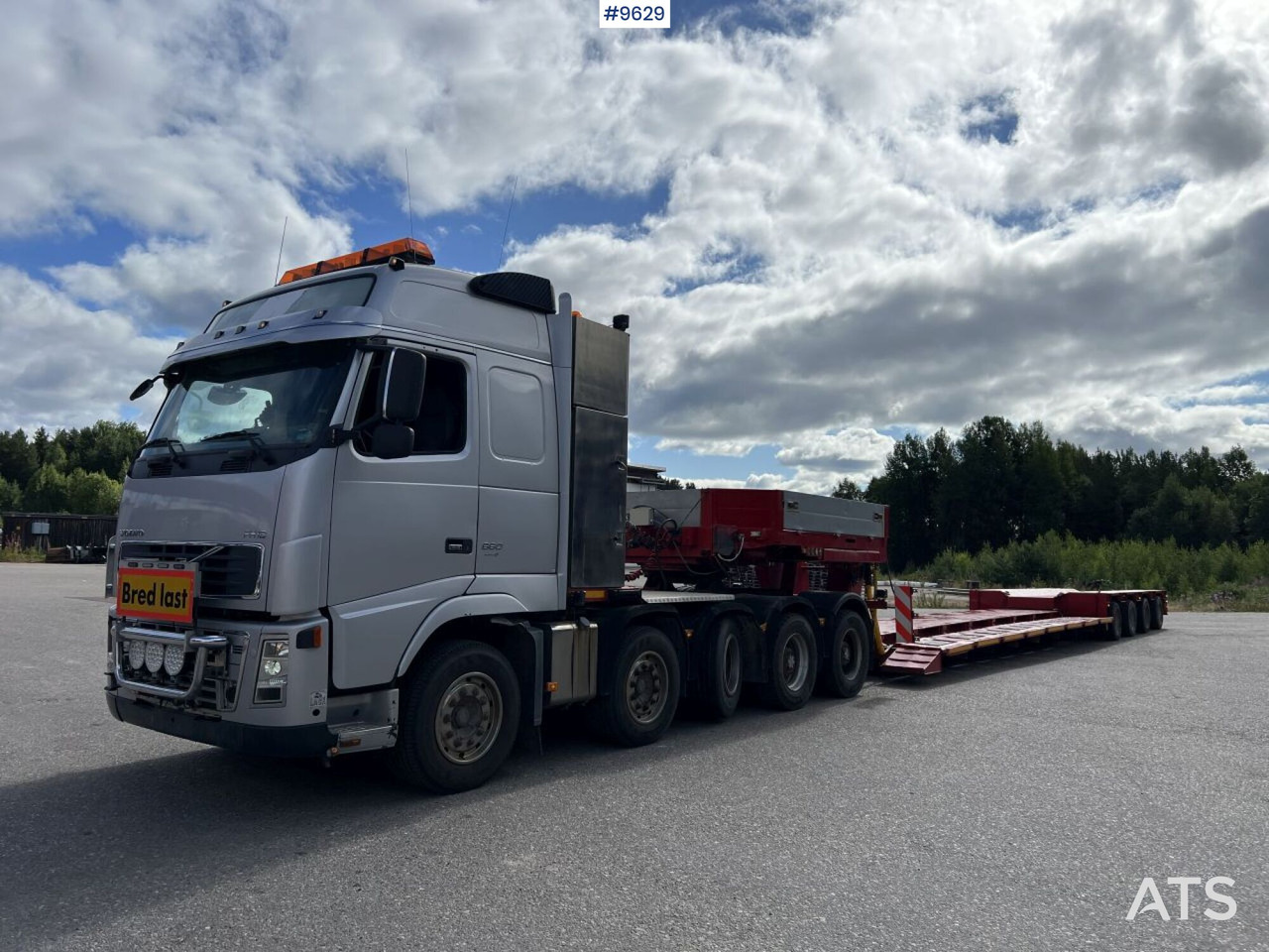 Volvo FH16 5-axle tractor unit, GOLDHOFER STZ-VL 4-41/80 trailer - Trekkvogn, Lavloader semitrailer: bilde 1 Volvo FH16 5-axle tractor unit, GOLDHOFER STZ-VL 4-41/80 trailer - Trekkvogn, Lavloader semitrailer: bilde 1