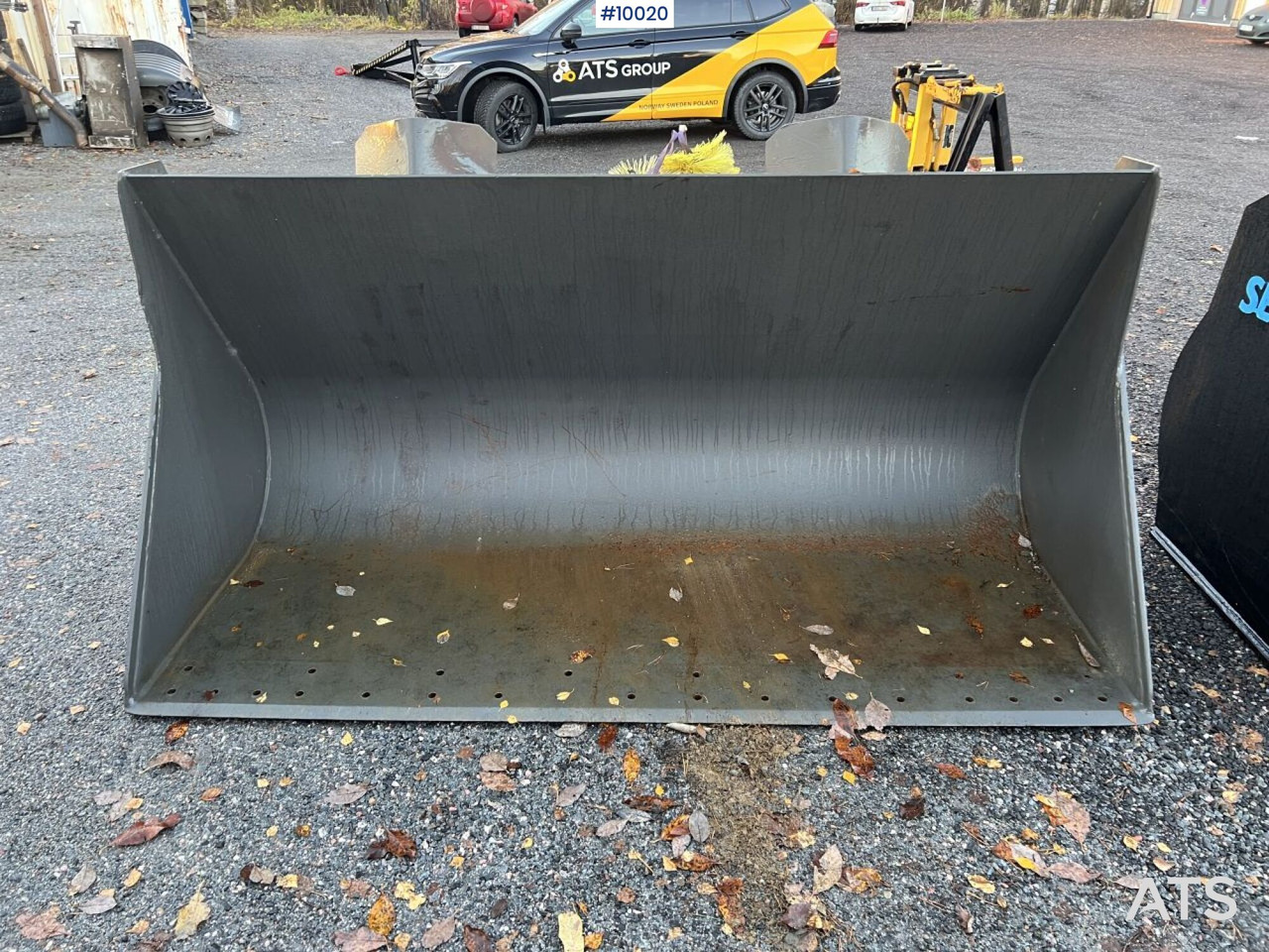 VME Industries bucket with Large BM - Lasterskuffe: bilde 2 VME Industries bucket with Large BM - Lasterskuffe: bilde 2