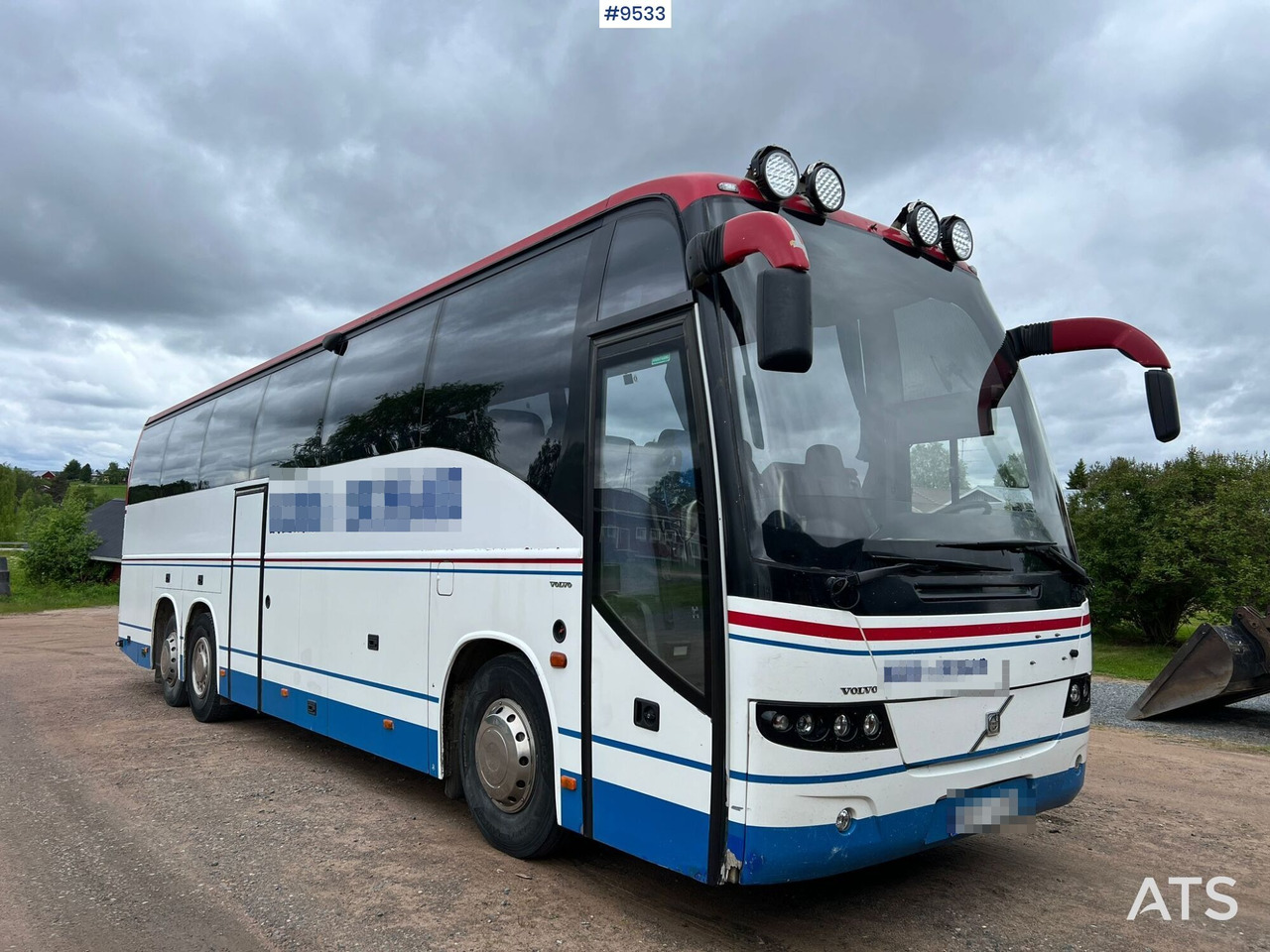 VOLVO B12B 6X2 Passenger Bus - Turistbuss: bilde 2 VOLVO B12B 6X2 Passenger Bus - Turistbuss: bilde 2