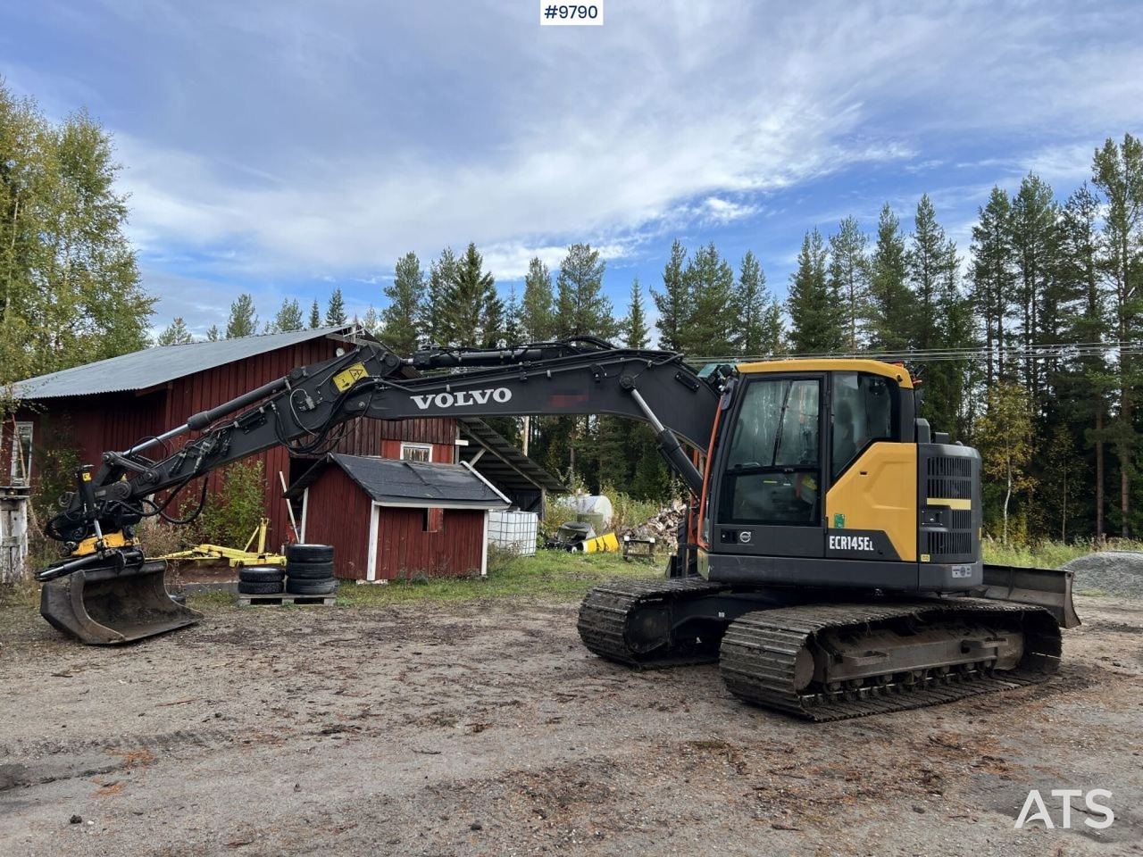 VOLVO ECR145 EL Excavator with attachments - Beltegraver: bilde 1 VOLVO ECR145 EL Excavator with attachments - Beltegraver: bilde 1