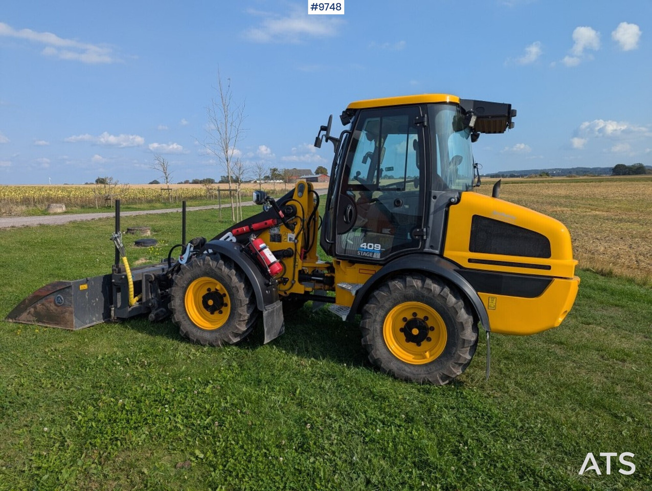 Wheel loader JCB 409 Stage V Nordic Edition 40km/h with attachments - Hjullaster: bilde 4 Wheel loader JCB 409 Stage V Nordic Edition 40km/h with attachments - Hjullaster: bilde 4