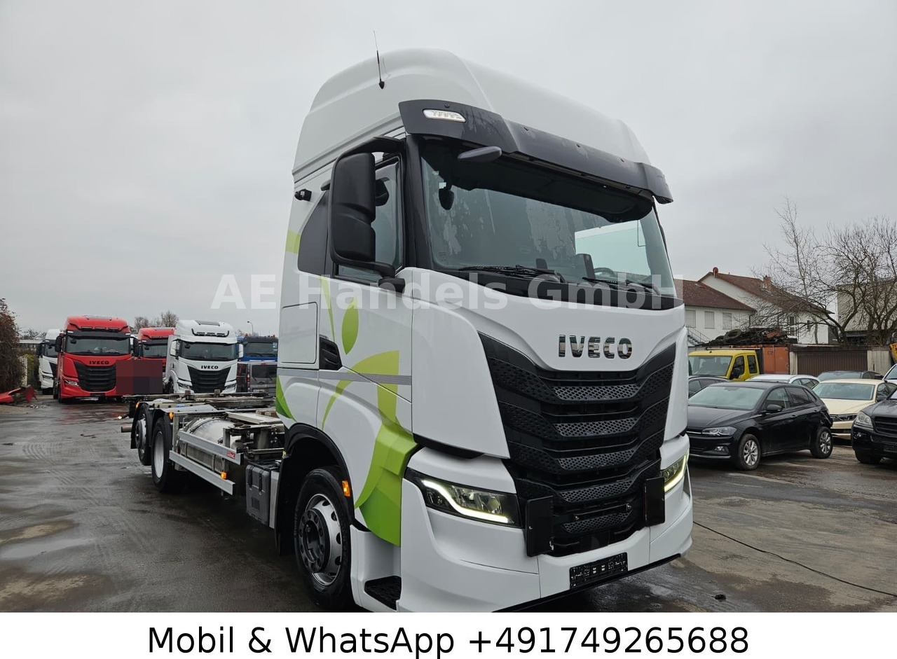 Iveco S-Way 460 AS BDF LNG *Retarder/Lenk+Lift/Multi - Container-transport/ Vekselflak lastebil: bilde 1 Iveco S-Way 460 AS BDF LNG *Retarder/Lenk+Lift/Multi - Container-transport/ Vekselflak lastebil: bilde 1