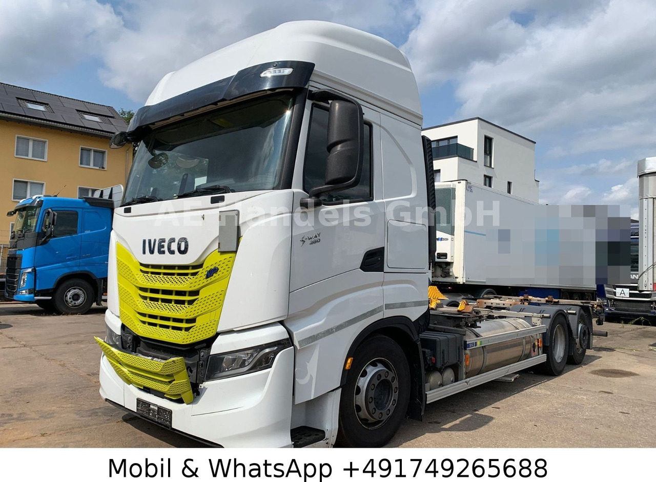 Iveco S-Way 460 LNG BDF 6x2 *Retarder/Lenk+Lift/AHK - Container-transport/ Vekselflak lastebil: bilde 4 Iveco S-Way 460 LNG BDF 6x2 *Retarder/Lenk+Lift/AHK - Container-transport/ Vekselflak lastebil: bilde 4