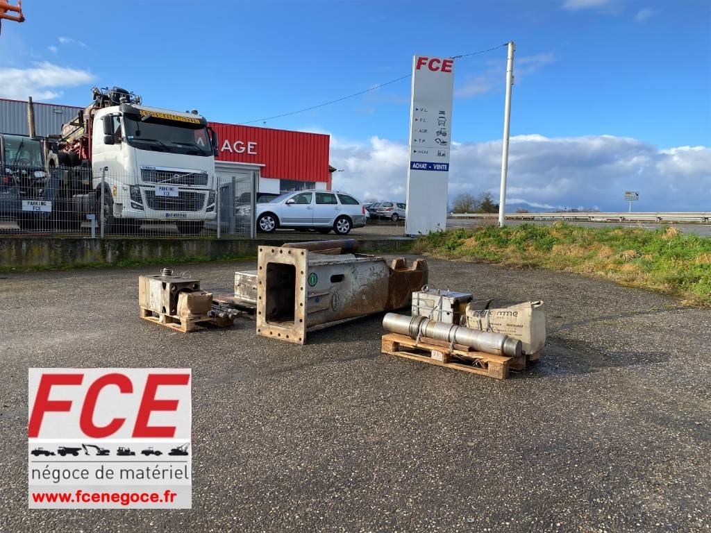 Daemo B 650 a réparer - Hydraulisk hammer for Bygg og anlegg: bilde 1 Daemo B 650 a réparer - Hydraulisk hammer for Bygg og anlegg: bilde 1