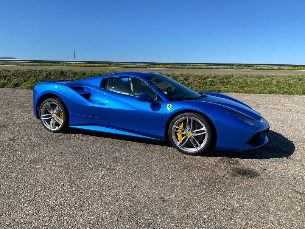Ferrari 488 SPIDER -Carte Grise Française endommagé - Cabriolet: bilde 4 Ferrari 488 SPIDER -Carte Grise Française endommagé - Cabriolet: bilde 4