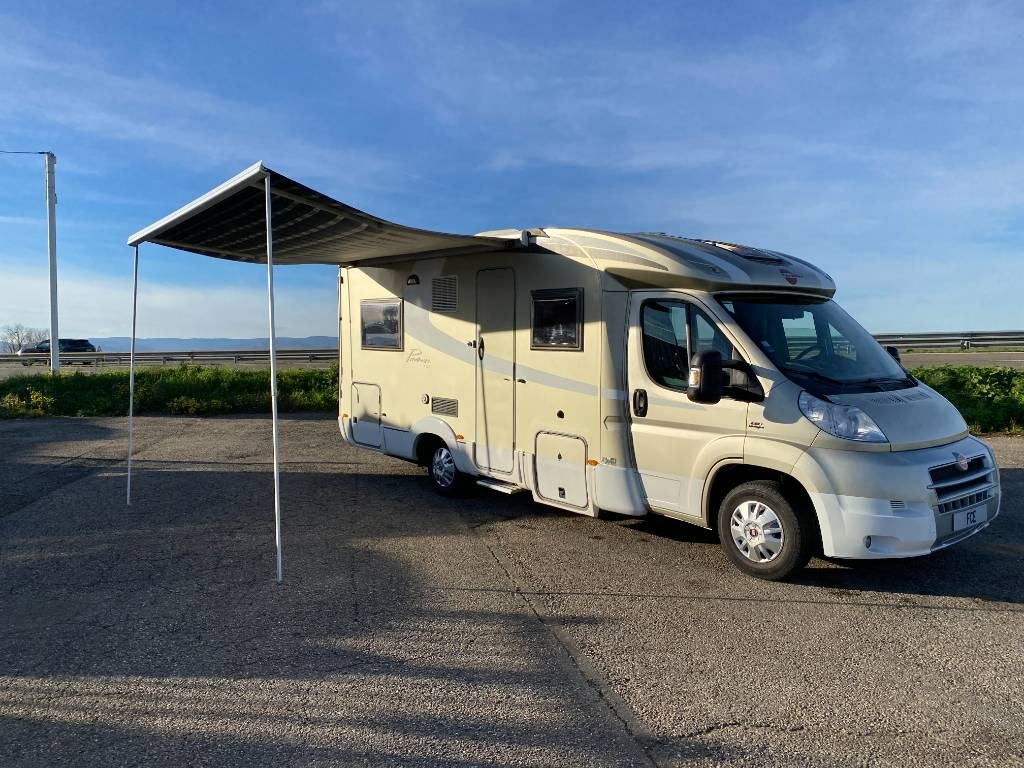 Fiat BURSTNER Privilège T615-DUCATO 130 M/Jet endommagé - Halvintegrert bobil: bilde 4 Fiat BURSTNER Privilège T615-DUCATO 130 M/Jet endommagé - Halvintegrert bobil: bilde 4