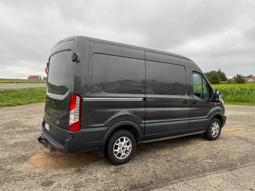 Ford TRANSIT L2H2 2.0 TDCI EcoBlue 130 A Réparer - Varebil med skap: bilde 4 Ford TRANSIT L2H2 2.0 TDCI EcoBlue 130 A Réparer - Varebil med skap: bilde 4