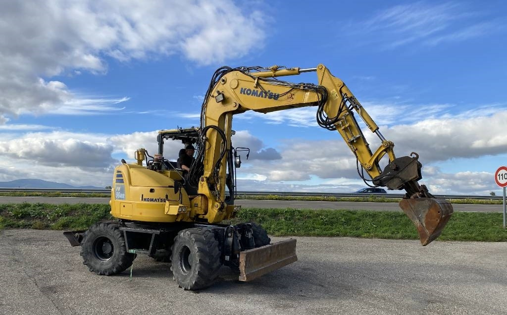 Komatsu PW 98MR-10 1er Main endommagée - Hjulgraver: bilde 3 Komatsu PW 98MR-10 1er Main endommagée - Hjulgraver: bilde 3