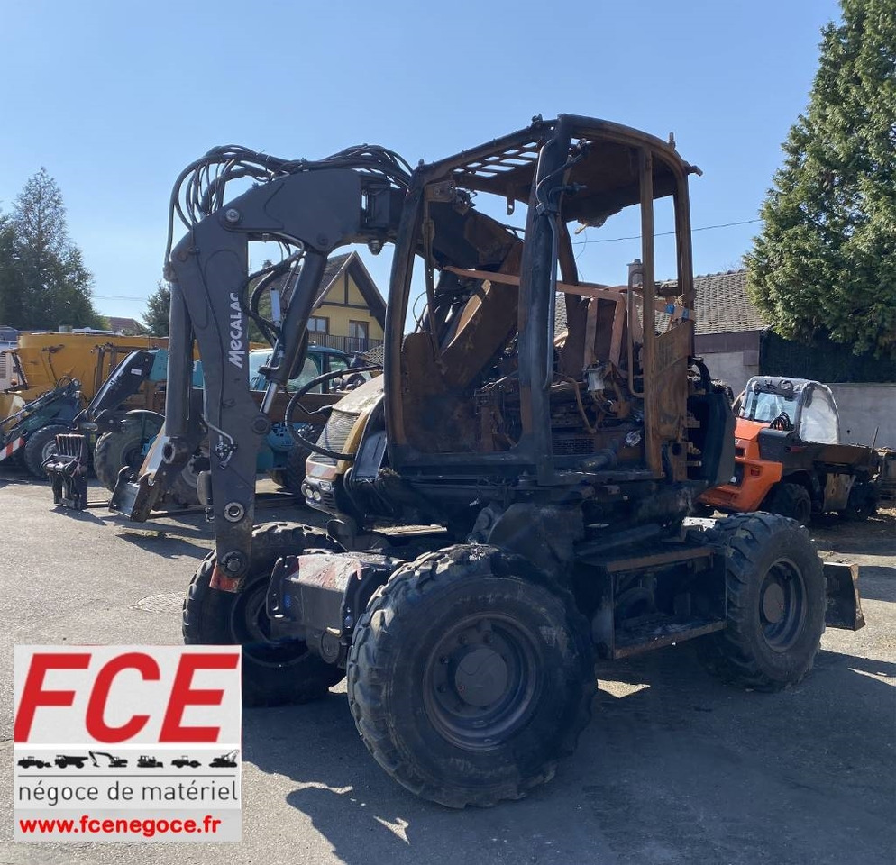 Mecalac 7 MWR Origine Française endommagée - Hjulgraver: bilde 1 Mecalac 7 MWR Origine Française endommagée - Hjulgraver: bilde 1