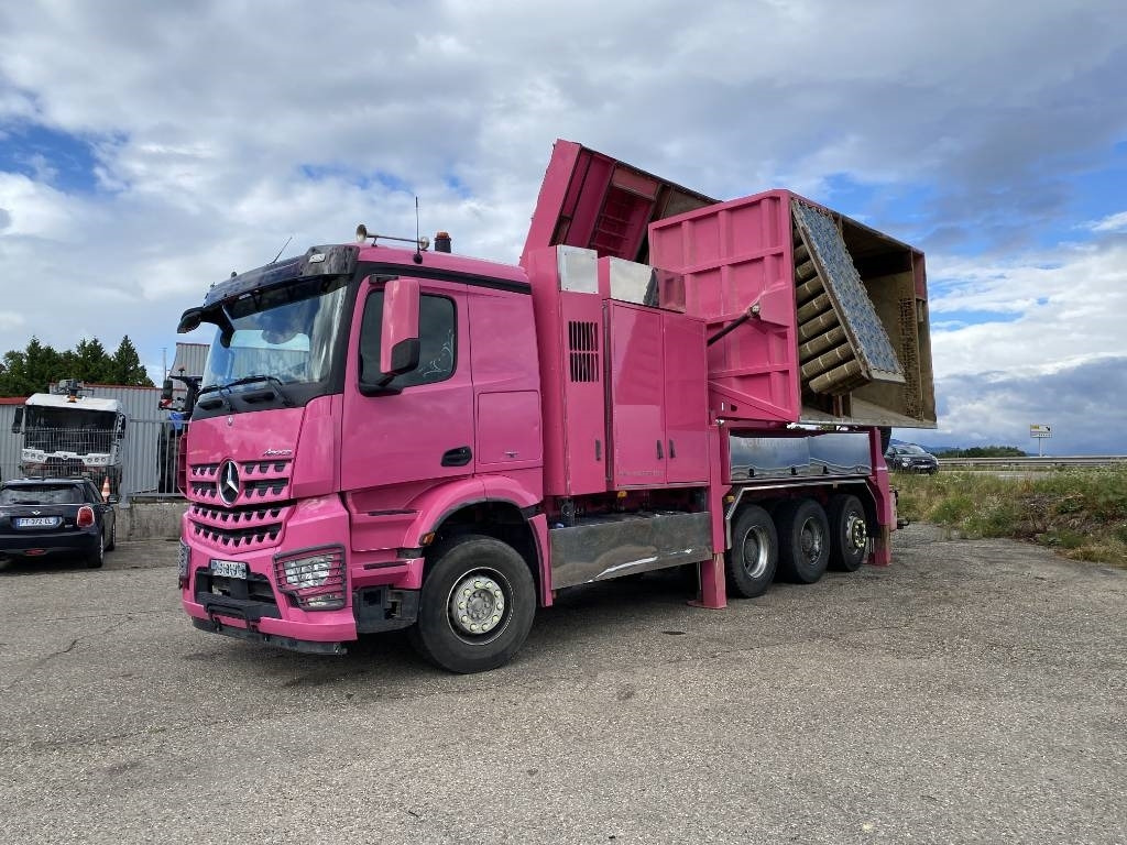 Mercedes-Benz ACTROS 3251/RSP ESE6-RD8000 endommagée - Vakuum lastebil: bilde 2 Mercedes-Benz ACTROS 3251/RSP ESE6-RD8000 endommagée - Vakuum lastebil: bilde 2