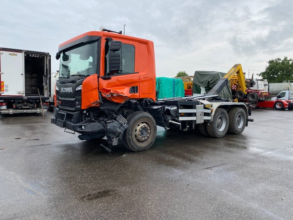 Scania P420 XT-3Pedales / PALFINGER PTH20SLD5 endommagé - Krokbil: bilde 2 Scania P420 XT-3Pedales / PALFINGER PTH20SLD5 endommagé - Krokbil: bilde 2