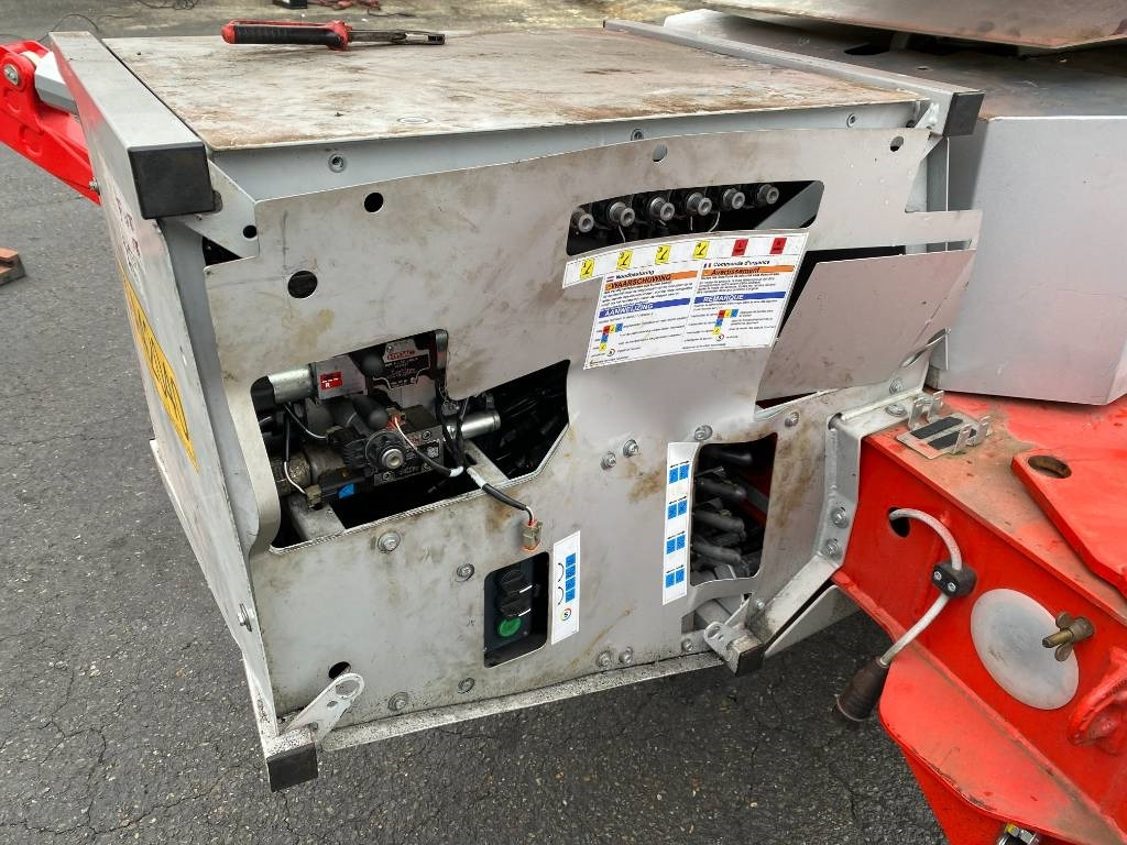 Teleskoplift Teupen LEO35T/PLUS a réparer: bilde 32