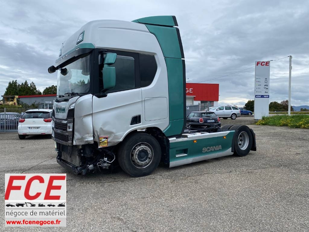 Scania R500 A4x2LB/RETARDER -1er Main endommagé  - Trekkvogn: bilde 1 Scania R500 A4x2LB/RETARDER -1er Main endommagé  - Trekkvogn: bilde 1