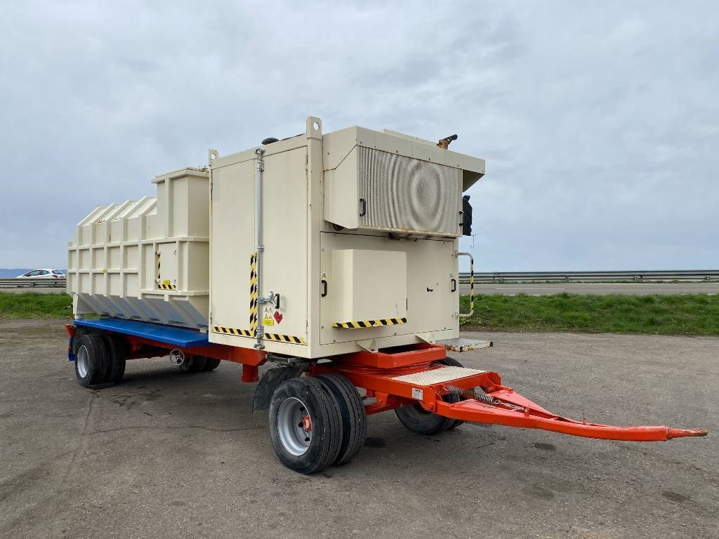 UNIVAC ASPIRATEUR MOBILE UNIVAC SC90DAV9AR-C - Vakuum lastebil: bilde 3 UNIVAC ASPIRATEUR MOBILE UNIVAC SC90DAV9AR-C - Vakuum lastebil: bilde 3