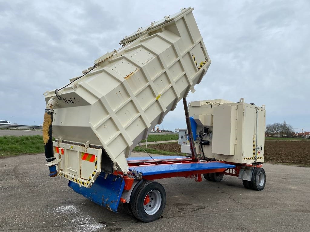 UNIVAC ASPIRATEUR MOBILE UNIVAC SC90DAV9AR-C - Vakuum lastebil: bilde 5 UNIVAC ASPIRATEUR MOBILE UNIVAC SC90DAV9AR-C - Vakuum lastebil: bilde 5