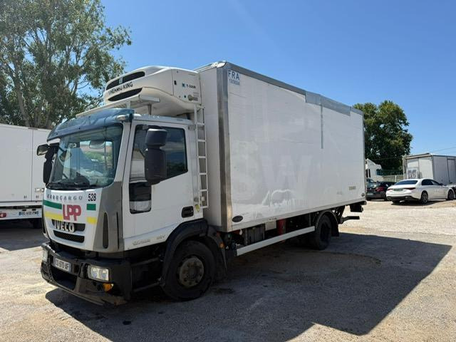 Iveco 120E22 CAISSE FRIGO HAYON - Lastebil med kjøl: bilde 1 Iveco 120E22 CAISSE FRIGO HAYON - Lastebil med kjøl: bilde 1