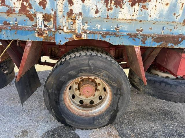 Iveco UNIC 175-24 BI-BENNE GRUE - Tippbil, Kranbil: bilde 4 Iveco UNIC 175-24 BI-BENNE GRUE - Tippbil, Kranbil: bilde 4