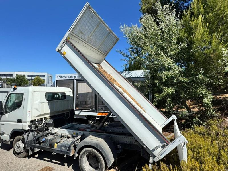 Mitsubishi Fuso FUSO CANTER 35C13 BENNE - Varebil med tipp: bilde 2 Mitsubishi Fuso FUSO CANTER 35C13 BENNE - Varebil med tipp: bilde 2