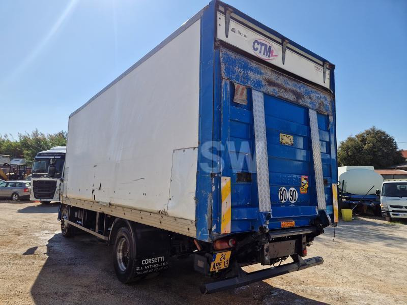Renault DCI 220 - Skapbil: bilde 4 Renault DCI 220 - Skapbil: bilde 4