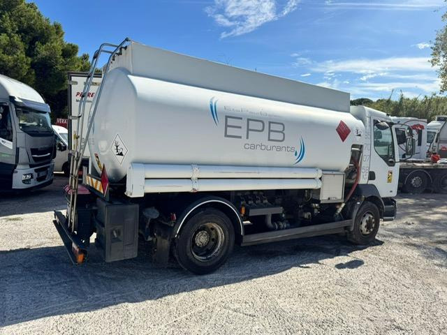 Renault MIDLUM 210 CITERNE MERCERON 11000 L 4 COMPARTIMENTS - Tankbil: bilde 2 Renault MIDLUM 210 CITERNE MERCERON 11000 L 4 COMPARTIMENTS - Tankbil: bilde 2
