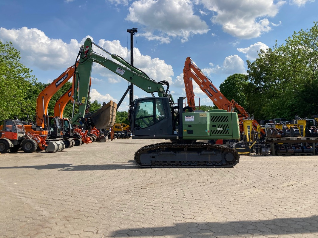 Atlas 225LC-BLUE - Beltegraver: bilde 3 Atlas 225LC-BLUE - Beltegraver: bilde 3