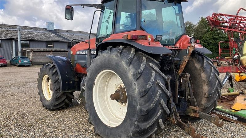 New Holland G 240 SS  - Traktor: bilde 3 New Holland G 240 SS  - Traktor: bilde 3