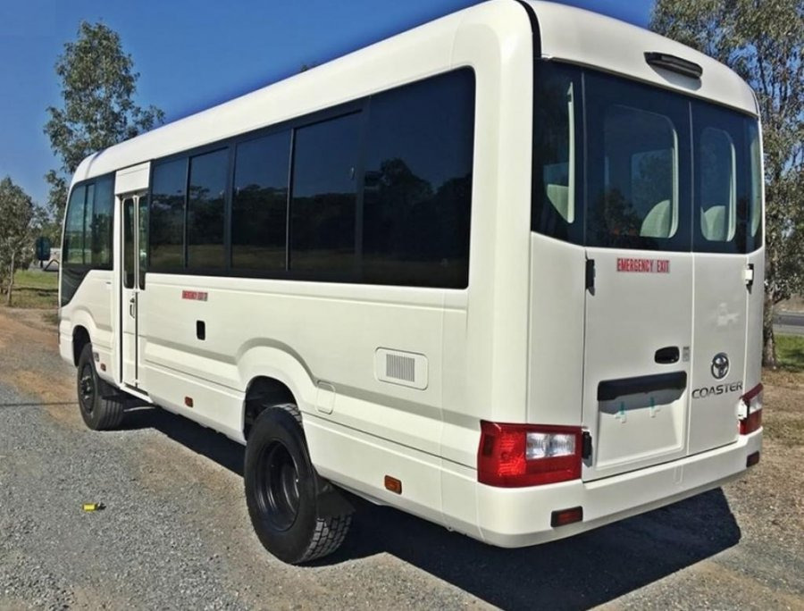 Toyota Coaster 23 SEATS 4x4 4.2L Diesel Manual - Forstadsbus: bilde 5 Toyota Coaster 23 SEATS 4x4 4.2L Diesel Manual - Forstadsbus: bilde 5