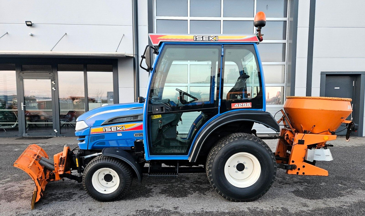 Iseki TH4295 AHL 4x4 Hydro Winterdienst - Traktor: bilde 2 Iseki TH4295 AHL 4x4 Hydro Winterdienst - Traktor: bilde 2
