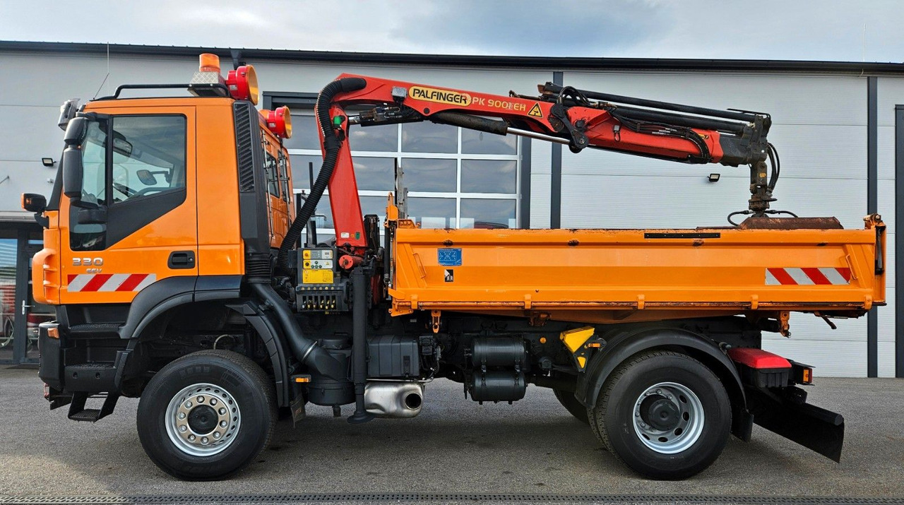 Iveco Trakker 190T33 4x4 Euro5 Kran Palfinger Funk - Tippbil, Kranbil: bilde 5 Iveco Trakker 190T33 4x4 Euro5 Kran Palfinger Funk - Tippbil, Kranbil: bilde 5