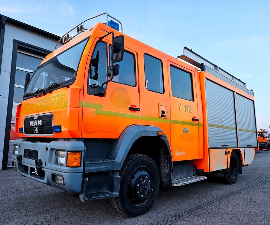 MAN 14.224 L80 4x4 Feuerwehr LF16 Ziegler MAN 14.224 L80 4x4 Feuerwehr LF16 Ziegler - Brannbil: bilde 1 MAN 14.224 L80 4x4 Feuerwehr LF16 Ziegler MAN 14.224 L80 4x4 Feuerwehr LF16 Ziegler - Brannbil: bilde 1