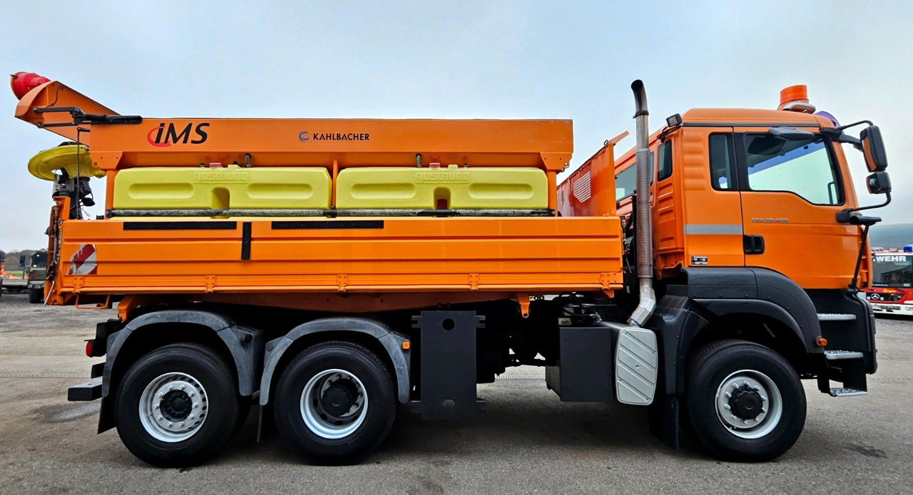 MAN TGA 28.400 6x4-4 Winterdienst - Tippbil: bilde 2 MAN TGA 28.400 6x4-4 Winterdienst - Tippbil: bilde 2