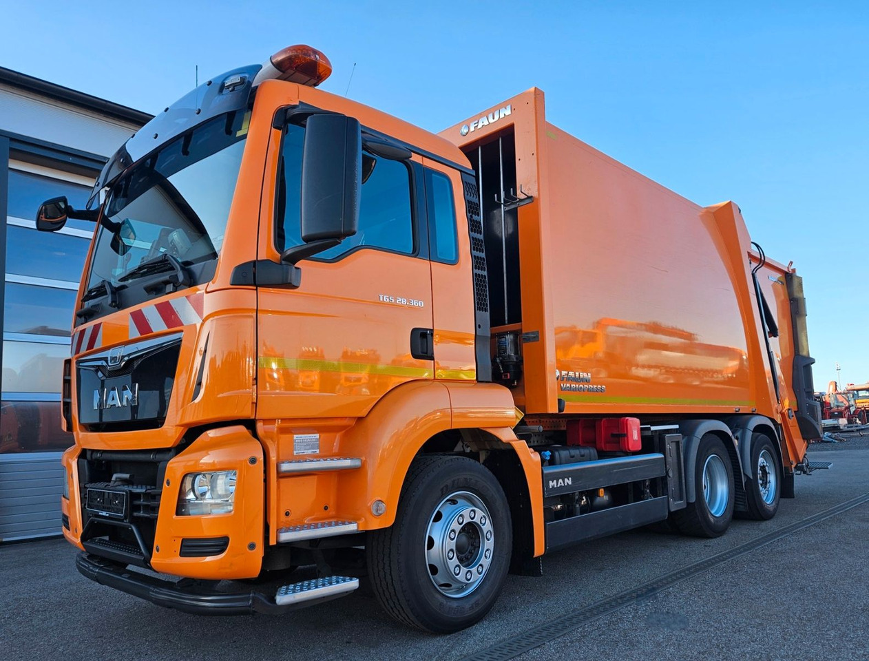 MAN TGS 28.360 Euro6 FAUN VARIOPRESS II Zoeller - Søppelbil: bilde 1 MAN TGS 28.360 Euro6 FAUN VARIOPRESS II Zoeller - Søppelbil: bilde 1