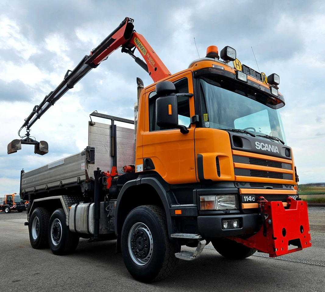 Scania P114 380 6x4-4 Palfinger PK12502 Kran Funk - Tippbil, Kranbil: bilde 2 Scania P114 380 6x4-4 Palfinger PK12502 Kran Funk - Tippbil, Kranbil: bilde 2
