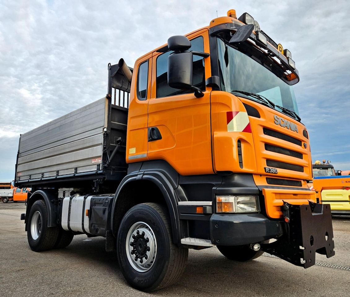 Scania R380 4x4 Winterdienst Euro4 - Tippbil: bilde 1 Scania R380 4x4 Winterdienst Euro4 - Tippbil: bilde 1