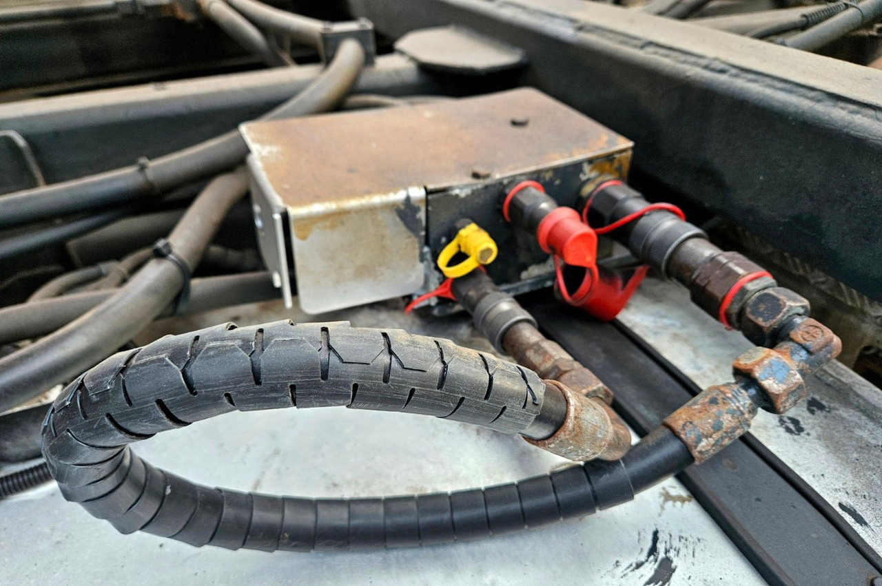 Tippbil Scania R380 4x4 Winterdienst Euro4: bilde 19 Tippbil Scania R380 4x4 Winterdienst Euro4: bilde 19