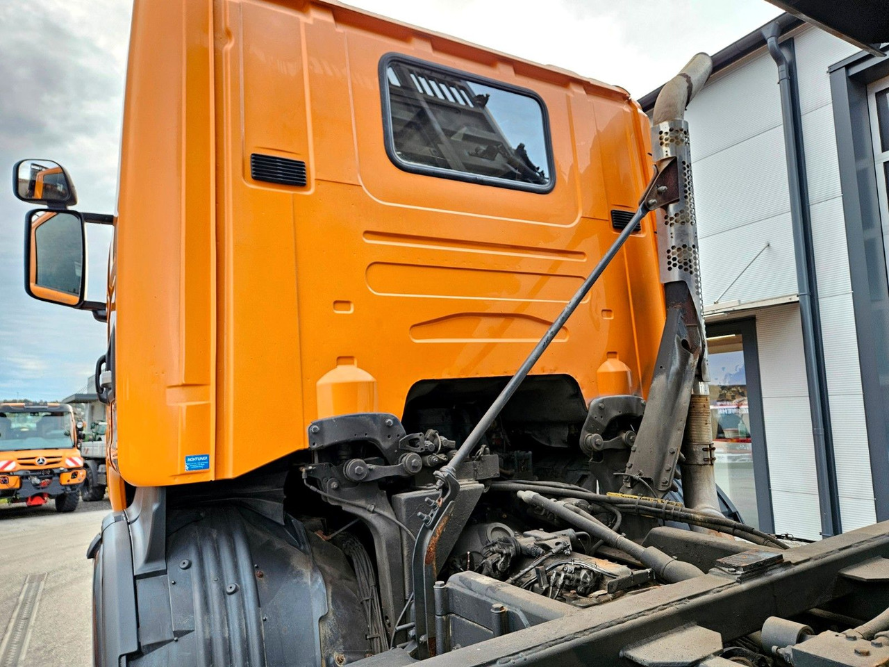 Tippbil Scania R380 4x4 Winterdienst Euro4: bilde 16 Tippbil Scania R380 4x4 Winterdienst Euro4: bilde 16