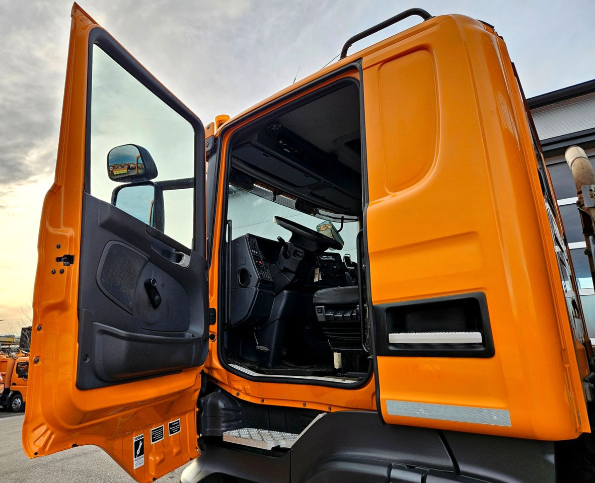 Tippbil Scania R380 4x4 Winterdienst Euro4: bilde 20 Tippbil Scania R380 4x4 Winterdienst Euro4: bilde 20